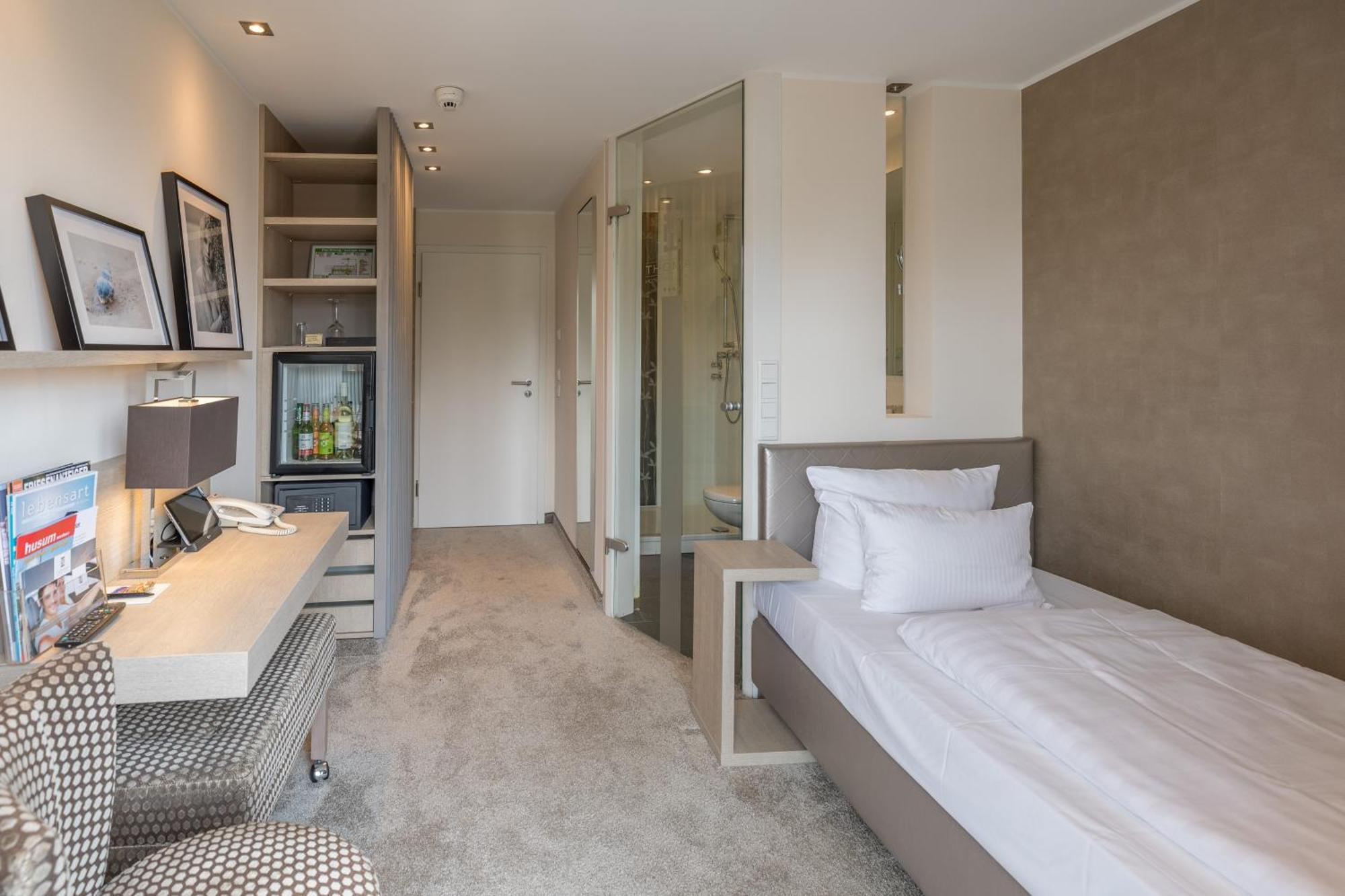 Thomas Hotel Spa & Lifestyle ฮูซุม ภายนอก รูปภาพ