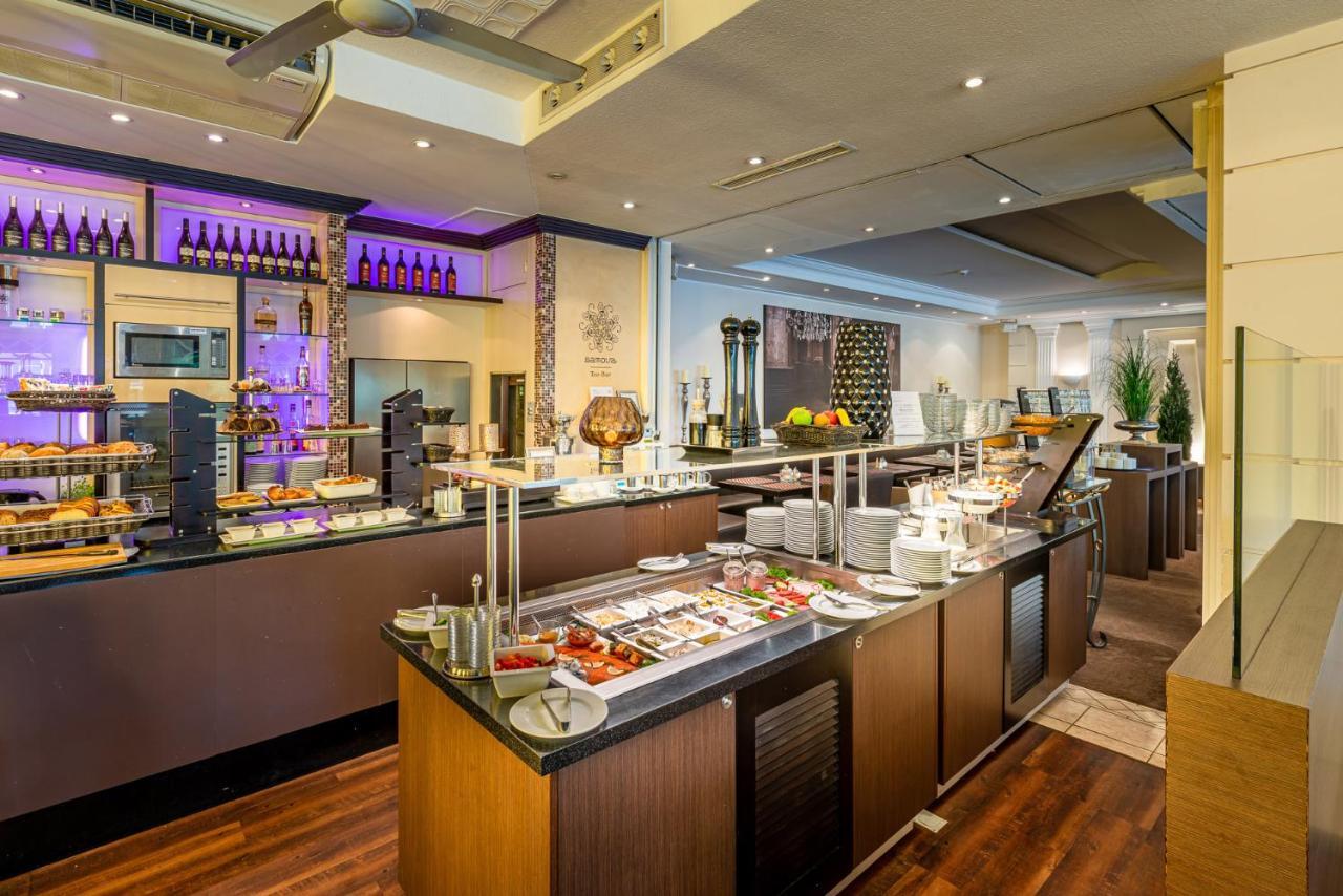 Thomas Hotel Spa & Lifestyle ฮูซุม ภายนอก รูปภาพ